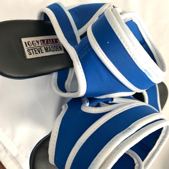 STEVE MADDEN x Iggy Azalea edition sandals - Picture 6 of 8